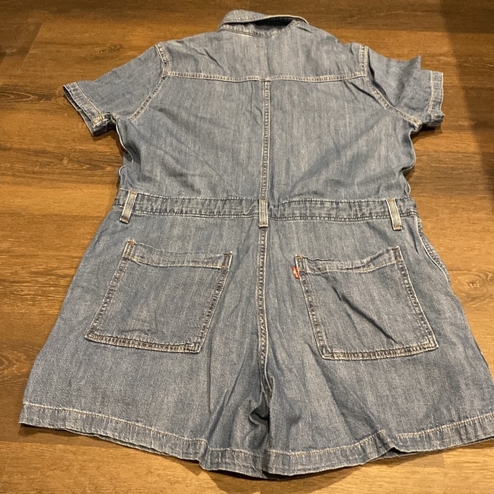 ‼️LEVI’S‼️ - Picture 8 of 9